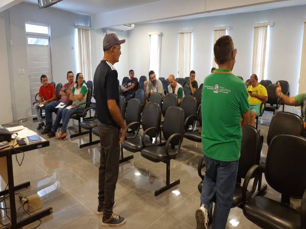 Secretaria da Educação da Prefeitura de Jaguaruana promove reunião para tratar dos Jogos Escolares do Ceará!